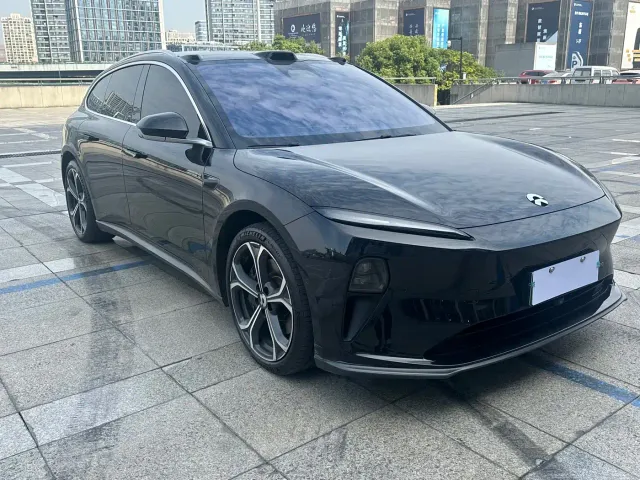 Nio ET5 Touring — Фото автомобиля 2
