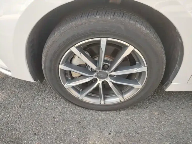 Geely Borui — Фото автомобиля 22