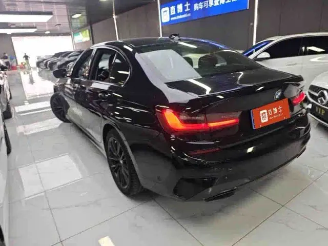 BMW 3 Series — Фото автомобиля 6