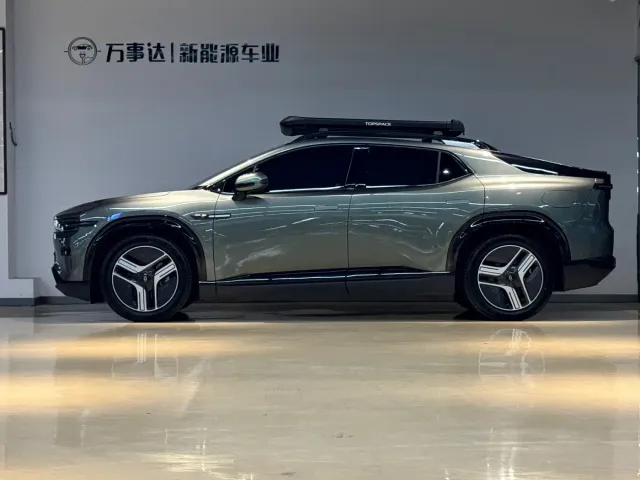 Changan Qiyuan E07 — Фото автомобиля 3