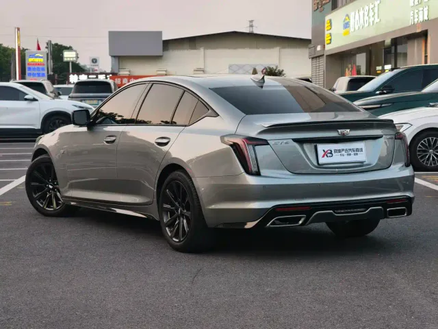 Cadillac CT5 — Фото автомобиля 4