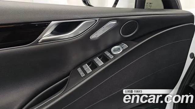 Genesis G80 RG3 — Фото автомобиля 27