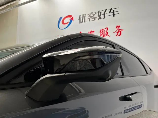 Changan UNI-V — Фото автомобиля 5
