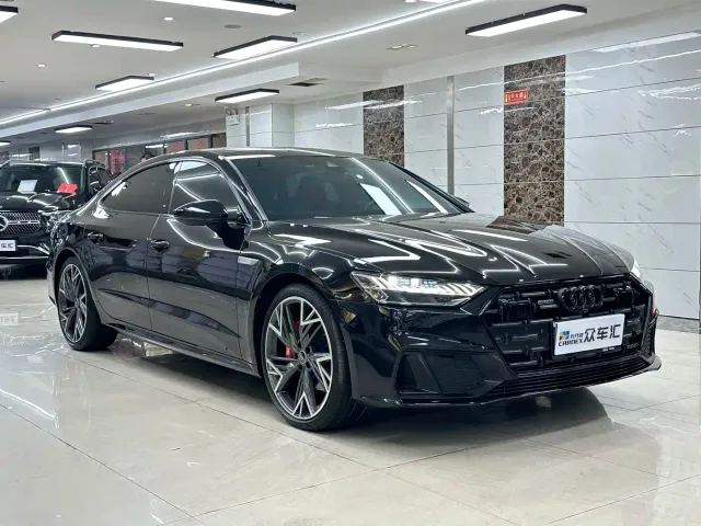 Audi A7L — Фото автомобиля 3