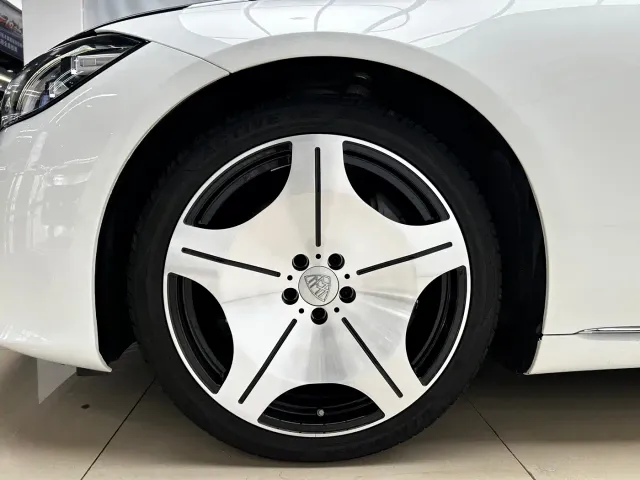 Mercedes-Benz S-Class — Фото автомобиля 5