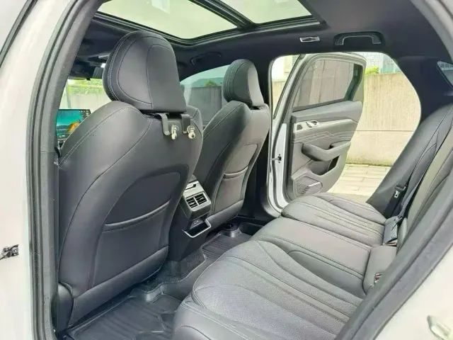 Geely Xingrui — Фото автомобиля 6