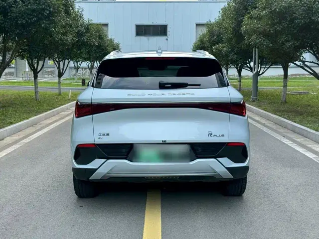BYD Yuan PLUS — Фото автомобиля 5