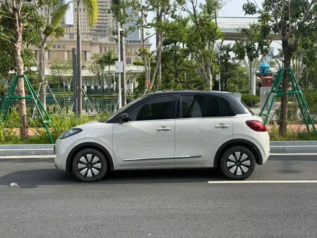 Wuling Bingo — Фото автомобиля 3