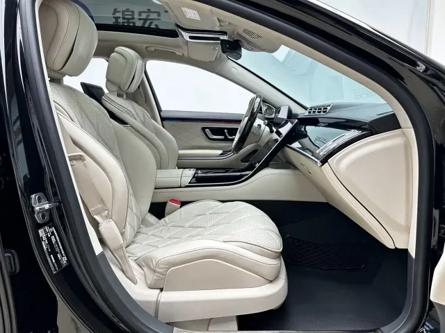 Mercedes-Benz Maybach S-Class — Фото автомобиля 19