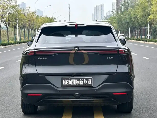 Deepal S05 — Фото автомобиля 8