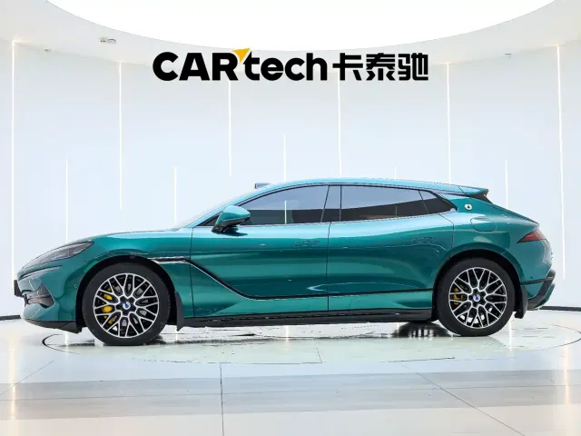 Denza Z9GT — Фото автомобиля 4