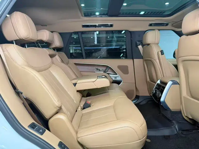 Land Rover Range Rover — Фото автомобиля 13
