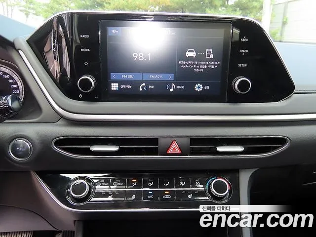Hyundai Sonata — Фото автомобиля 14