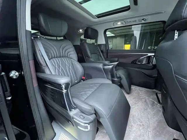 GAC Trumpchi M8 — Фото автомобиля 16