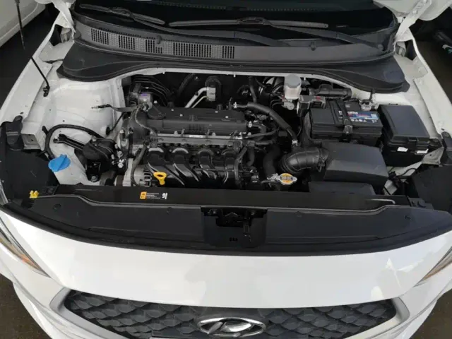 Hyundai Elantra — Фото автомобиля 19