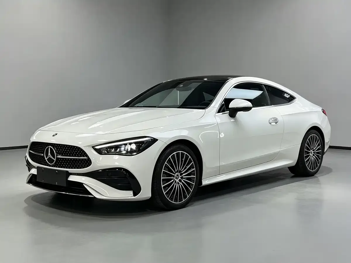 Фотография автомобиля — Mercedes-Benz CLE-Class