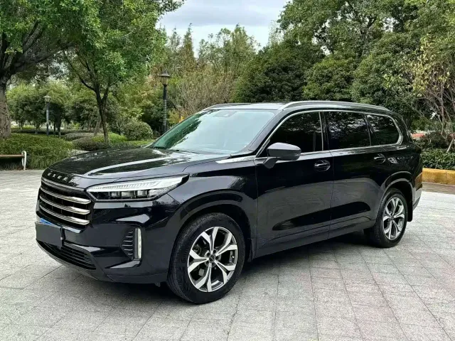 Exeed VX — Фото автомобиля 3