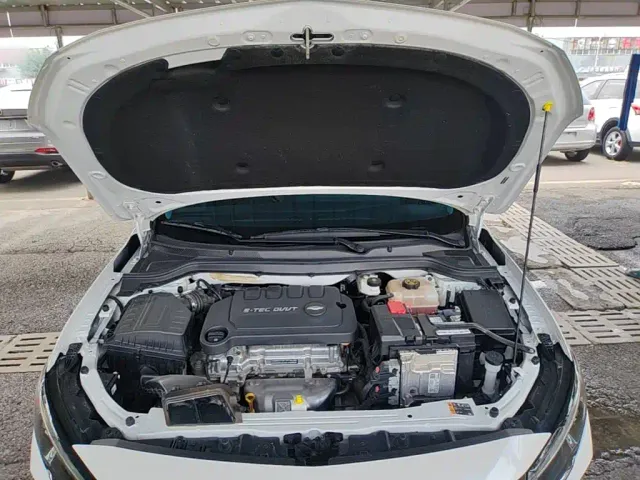 Chevrolet Monza — Фото автомобиля 19
