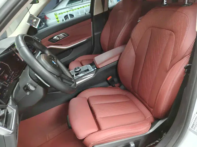 BMW 3 Series — Фото автомобиля 18