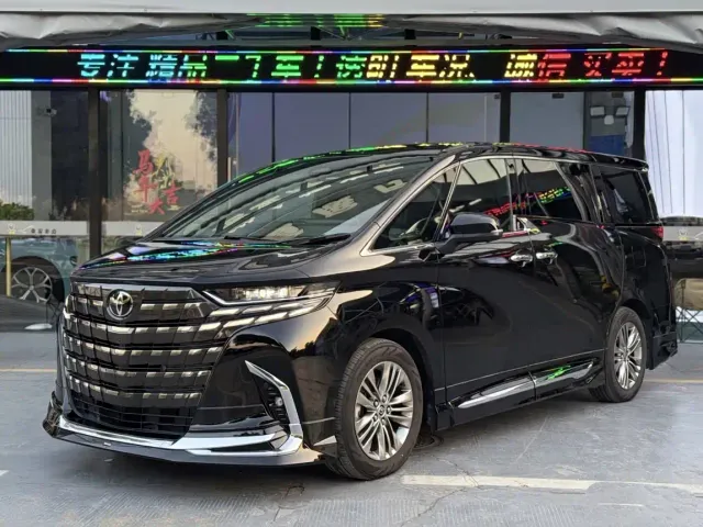 Фотография автомобиля — Toyota Alphard