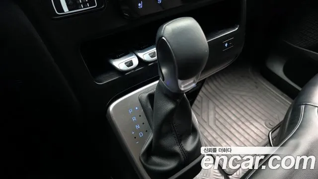 Hyundai Staria Staria Tourer 9 мест — Фото автомобиля 9
