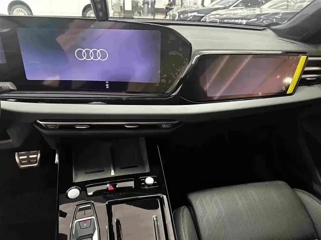 Audi A6L — Фото автомобиля 9