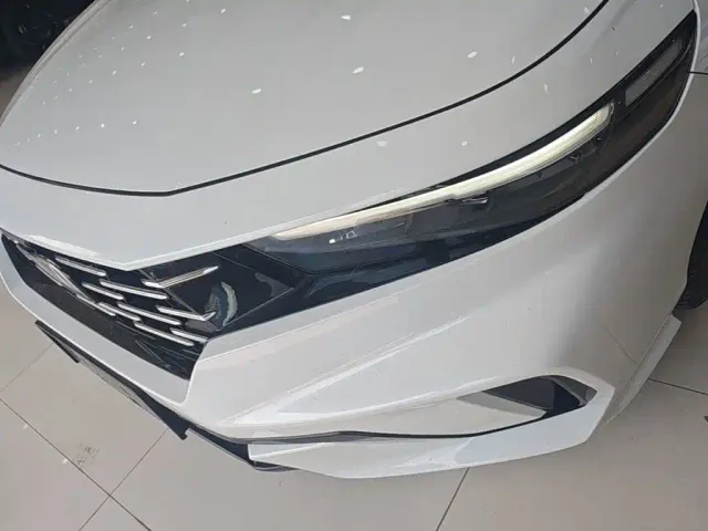 Honda Accord — Фото автомобиля 23