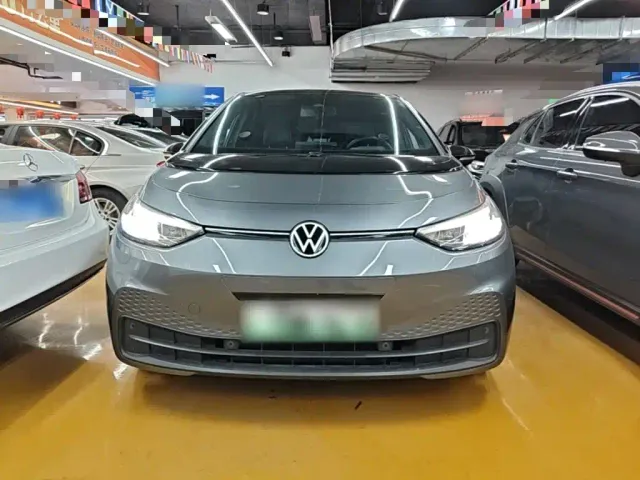 Volkswagen ID.3 — Фото автомобиля 2