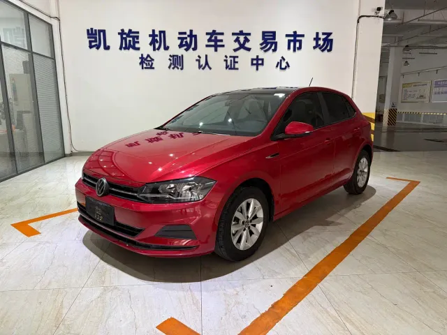 Фотография автомобиля — Volkswagen Polo