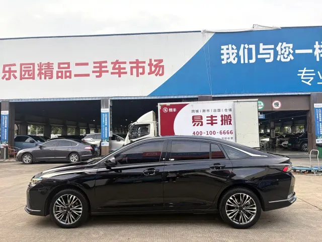 Dongfeng Yixuan MAX — Фото автомобиля 7