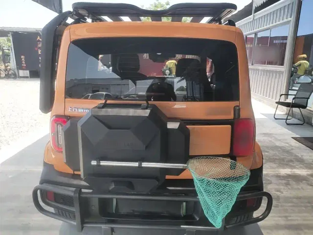 Baojun Yep — Фото автомобиля 5
