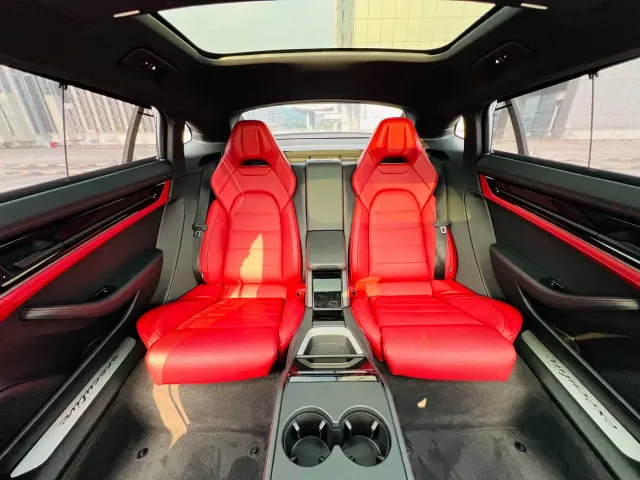 Porsche Panamera — Фото автомобиля 11