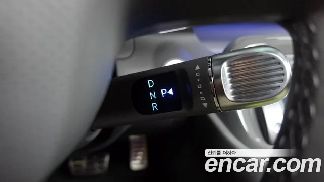 Hyundai Casper Casper Electric Cross — Фото автомобиля 2