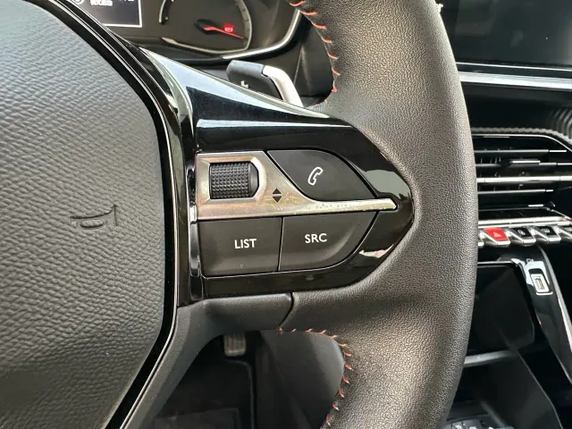 Peugeot 2008 — Фото автомобиля 19