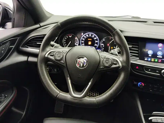 Buick Regal — Фото автомобиля 15