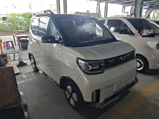 Wuling Hongguang Mini EV — Фото автомобиля 3