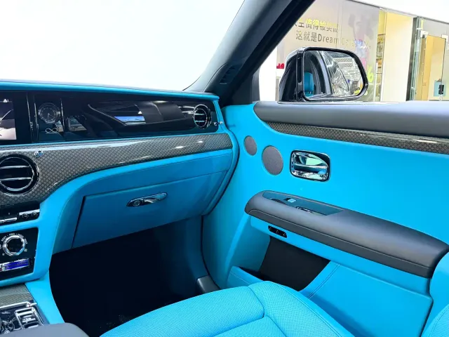 Rolls-Royce Ghost — Фото автомобиля 20