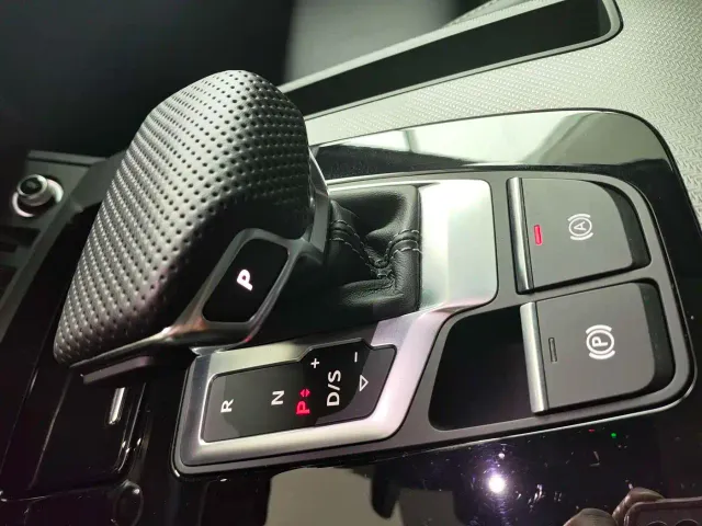 Audi Q5L — Фото автомобиля 17