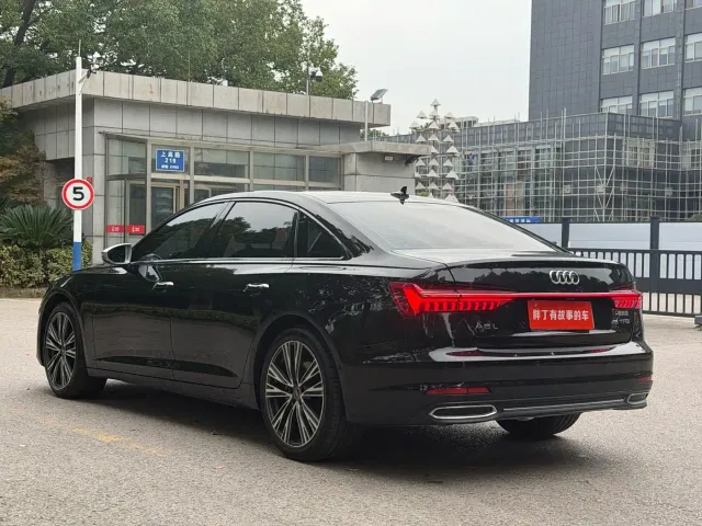 Audi A6L — Фото автомобиля 11
