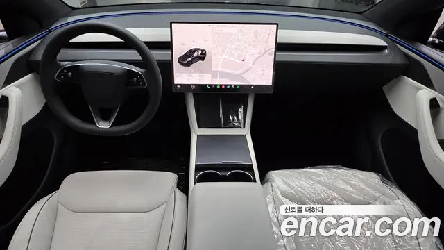 Tesla Model Y — Фото автомобиля 7