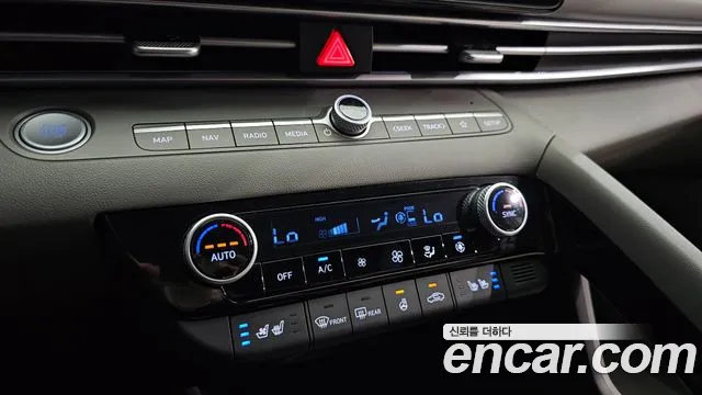 Hyundai AVANTE Inspiration — Фото автомобиля 29