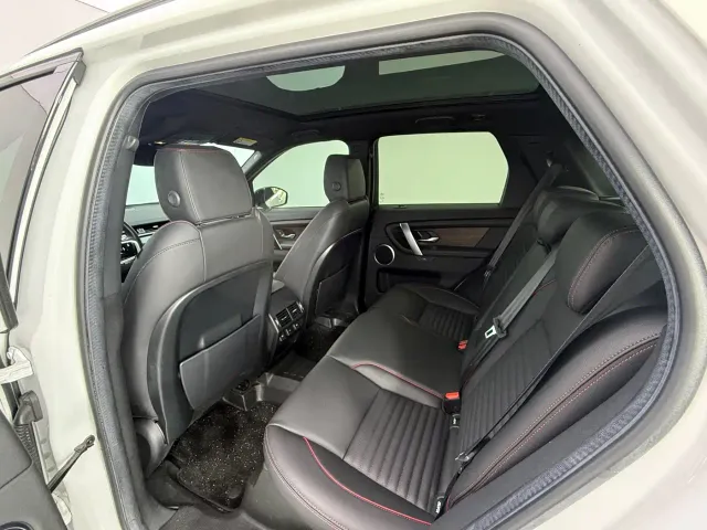 Land Rover Discovery Sport — Фото автомобиля 10