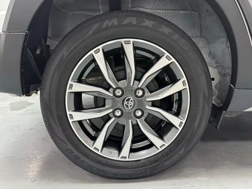 Toyota YARiS L Zhi Xuan 2022 Zhi Xuan X 1.5L CVT Luxury PLUS Edition — Фото автомобиля 19