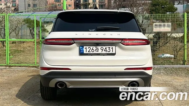 Lincoln Corsair — Фото автомобиля 4