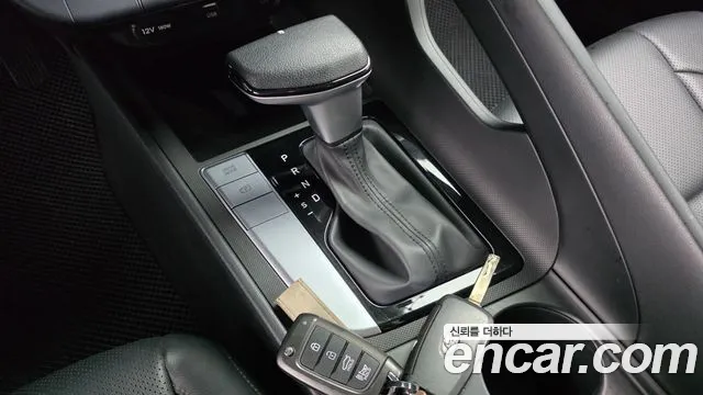 Hyundai Avante — Фото автомобиля 9