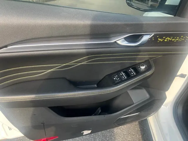 Geely Xingrui — Фото автомобиля 9