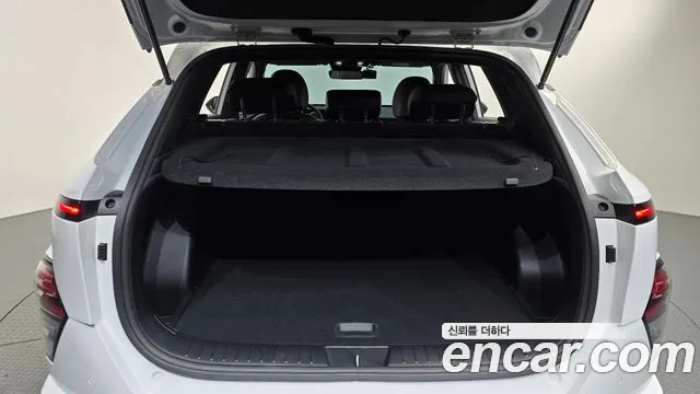 Hyundai Kona SX2 — Фото автомобиля 23