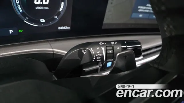 Hyundai Santa Fe MX5 — Фото автомобиля 27