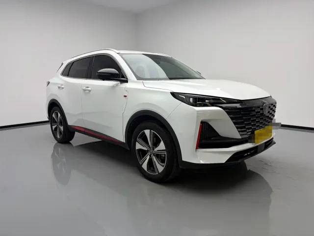 Changan CS55 Plus — Фото автомобиля 3