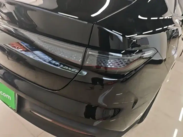 BYD Seal 05 DM-i — Фото автомобиля 7